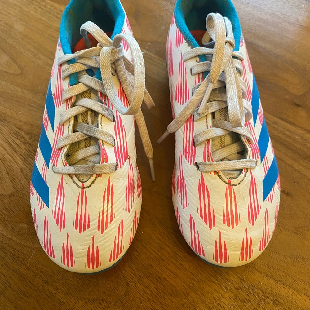 Adidas Kids' White and Pink Soccer Cleats